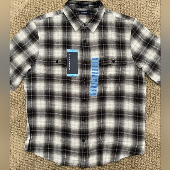 Nwt 2/$20 Lucky brand Long Sleeve Button Down Flannel Shirt Black Plaid - Picture 2 of 3